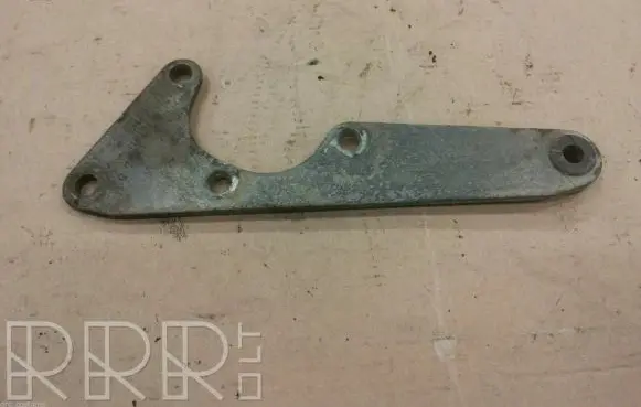 Volkswagen PASSAT B3 Power steering pump mounting bracket 027145521