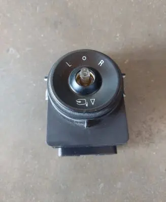 Opel Insignia A Wing mirror switch 13271833 211727 1027