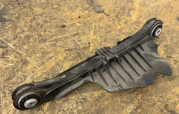Audi A5 Rear upper control arm/wishbone