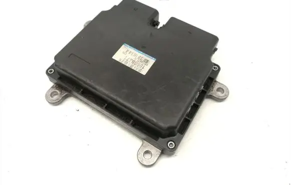 Mitsubishi Lancer Evolution Engine control unit/module 1860B371 E6T78372