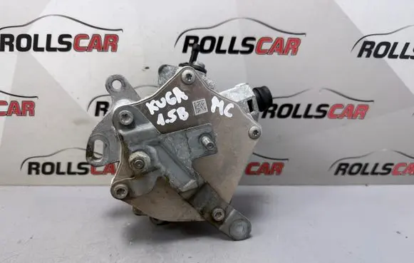 Ford Kuga II Vacuum pump DS7G2A451CB D87TA 20180209
