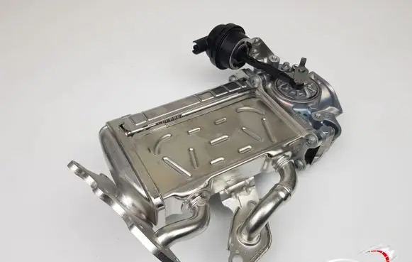 Mercedes-Benz S W222 EGR valve cooler A6541409200