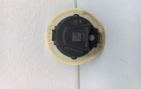 Volkswagen PASSAT B7 USA Airbag deployment crash/impact sensor 5K0959354