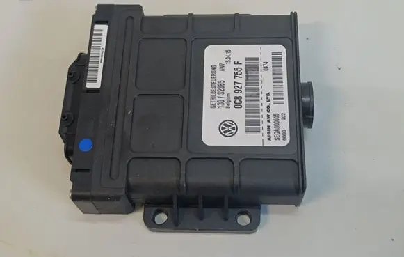 Volkswagen Touareg II Gearbox control unit/module 0C8927755F
