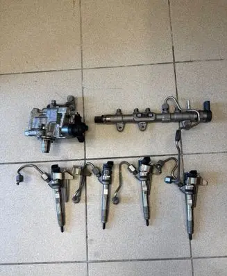 BMW 4 F32 F33 Fuel injection system set 8514154 0445214315 8514148