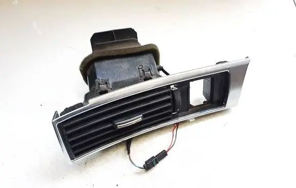 Audi A6 S6 C6 4F Dash center air vent grill 4F1820901D