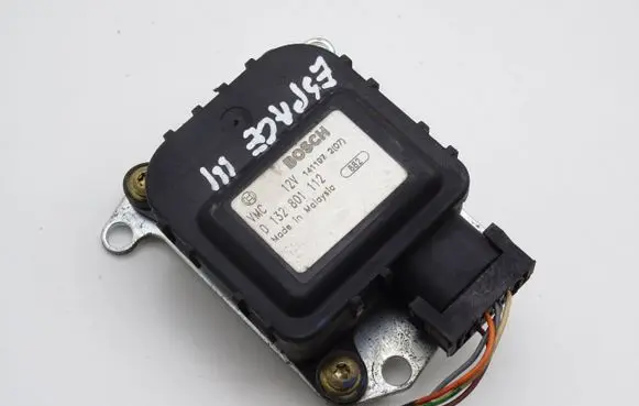 Renault Espace III Air flap motor/actuator 0132801112