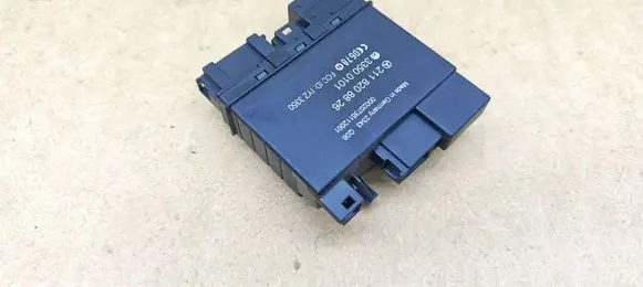 Mercedes-Benz E W211 Keyless (KESSY) go control unit/module 2118208826