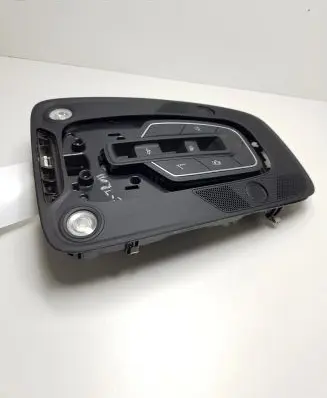 Audi e-tron Front seat light 4K0947135L 5Q0951177 4K0959728A