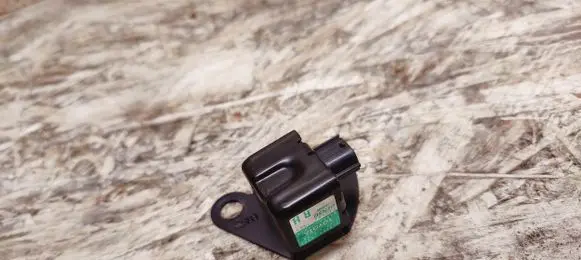 Lexus SC 430 Airbag deployment crash/impact sensor 8986524010
