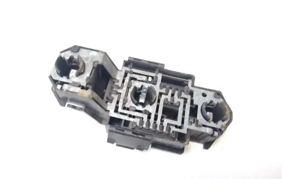 Volkswagen PASSAT B4 Tail light bulb cover holder 3A9945257