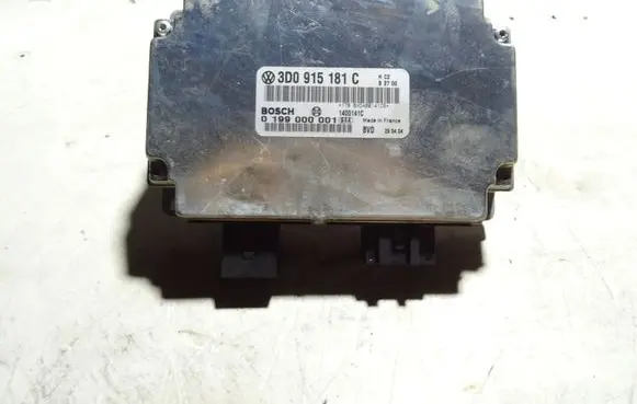 Volkswagen Phaeton Battery control module 3D0915181C 0199000001
