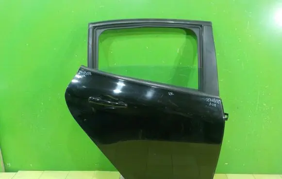 Peugeot 208 I Rear door PRAWE