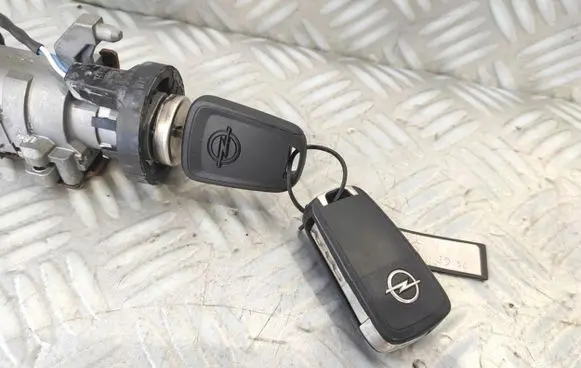 Opel Karl Ignition lock 42349063