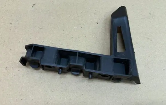 Audi TT TTS Mk2 Front bumper mounting bracket SLIAUDTTL120226 8J0807183