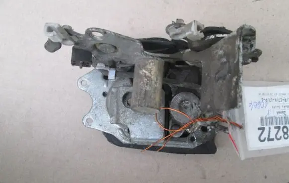 Suzuki Swift Cultus Rear door lock