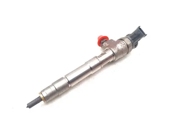Mercedes-Benz A W177 Fuel injector 0445110800 H8201636333