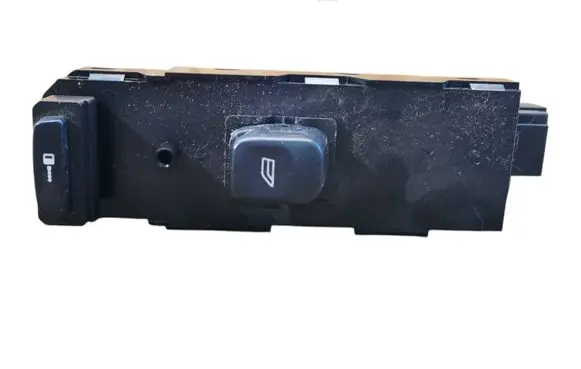 Volvo S60 Electric window control switch 30798805