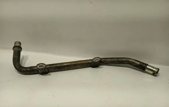 Toyota RAV 4 (XA30) Coolant pipe/hose