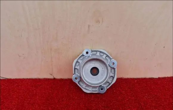 BMW X5 G05 Front shock absorber mounting bracket C31-2100278-211-A