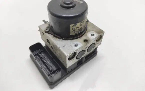 Volkswagen Sharan ABS Pump 7M3907379D 5WK84012 10092503053