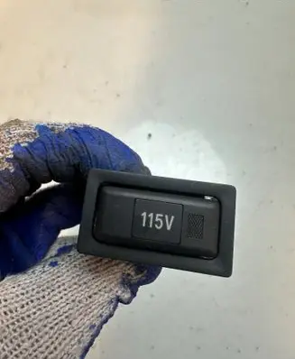 Toyota Avalon XX20 Windscreen/window heater switch 153261