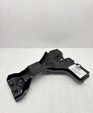 Volkswagen Tiguan Radiator support slam panel bracket 5N0805567E 8072381 STDETZE
