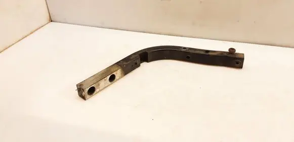Audi A8 S8 D3 4E Fender mounting bracket