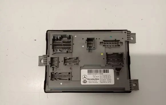 Mercedes-Benz C W205 Comfort/convenience module A2059007437 A1679024501 A2059012014