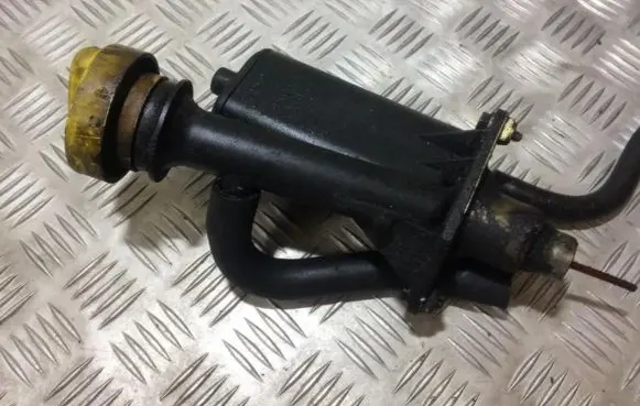 Breather/breather pipe/hose