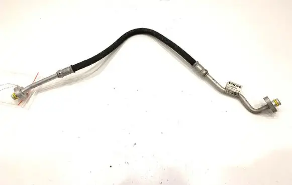 Air conditioning (A/C) pipe/hose