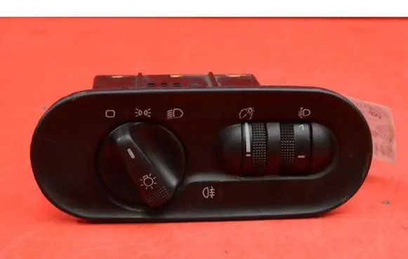 Seat Alhambra (Mk1) Light switch 