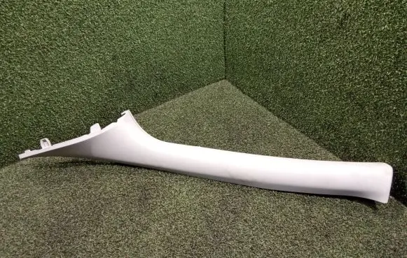 Opel Vivaro (A) pillar trim 769125758R 93868212