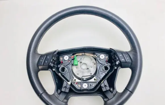 Volvo XC90 Steering wheel 30643066