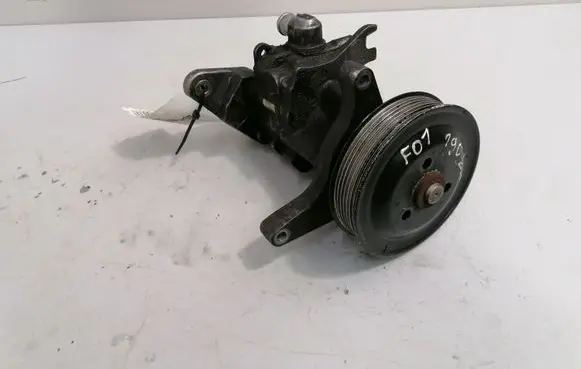 BMW 7 F01 F02 F03 F04 Power steering pump 6776170