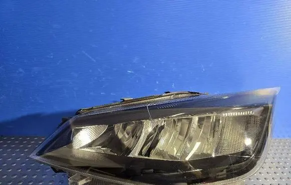 Seat Ibiza V (KJ) Headlight/headlamp 6F1941005E