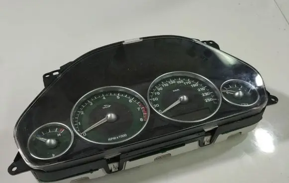 Jaguar X-Type Speedometer (instrument cluster) 1000394