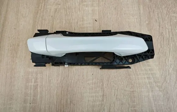 Audi Q3 F3 Rear door exterior handle 8V0839885