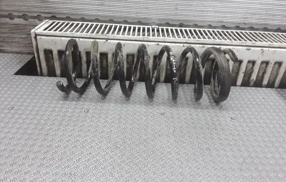 Ford Mondeo Mk III Rear coil spring