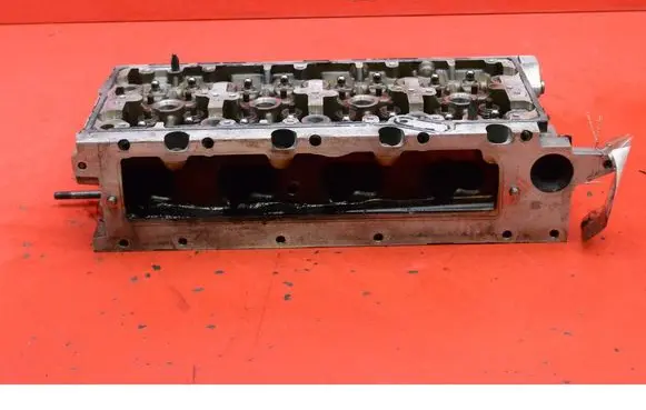 Volkswagen PASSAT CC Engine head 04L103373E