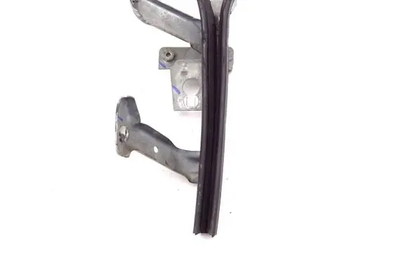 Renault Scenic III - Grand scenic III Door glass rail 82170006R GBIMPORT