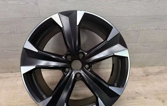 Seat Ateca R19 alloy rim 575601025T