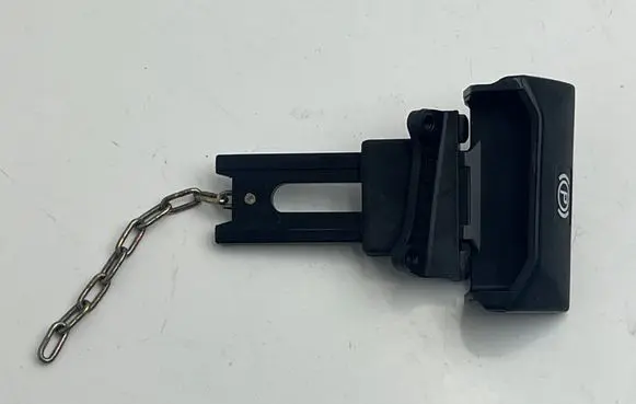 Mercedes-Benz S W126 Hand brake release handle 1264200177