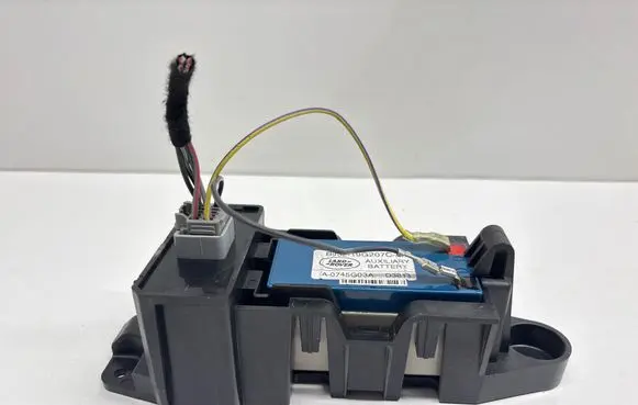 Land Rover Evoque I Battery charger (optional) BJ3219G207CAA BJ3210C693AC A0745G03A