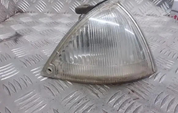 Suzuki Swift Cultus Front indicator light 22122