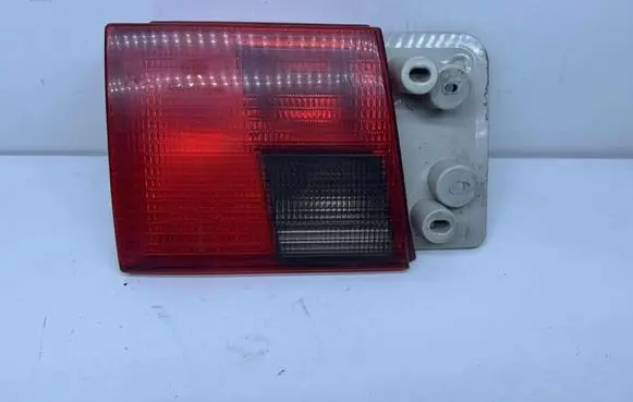 Audi A6 S6 C4 4A Tailgate rear/tail lights 4A0945093 145591