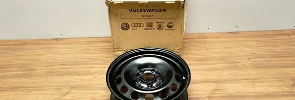 Audi A3 S3 8P R16 steel rim 8P060102703