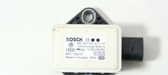 Audi A4 S4 B8 8K ESP acceleration yaw rate sensor 8K0907637A