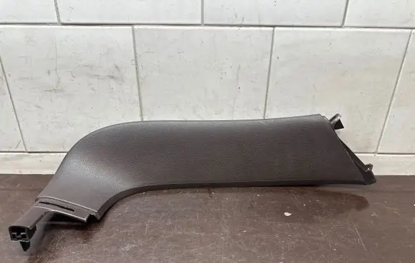 Porsche Cayenne (92A) Other trunk/boot trim element 7P5867587A
