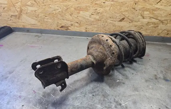 Subaru Forester SG Front shock absorber/damper 24510SA190